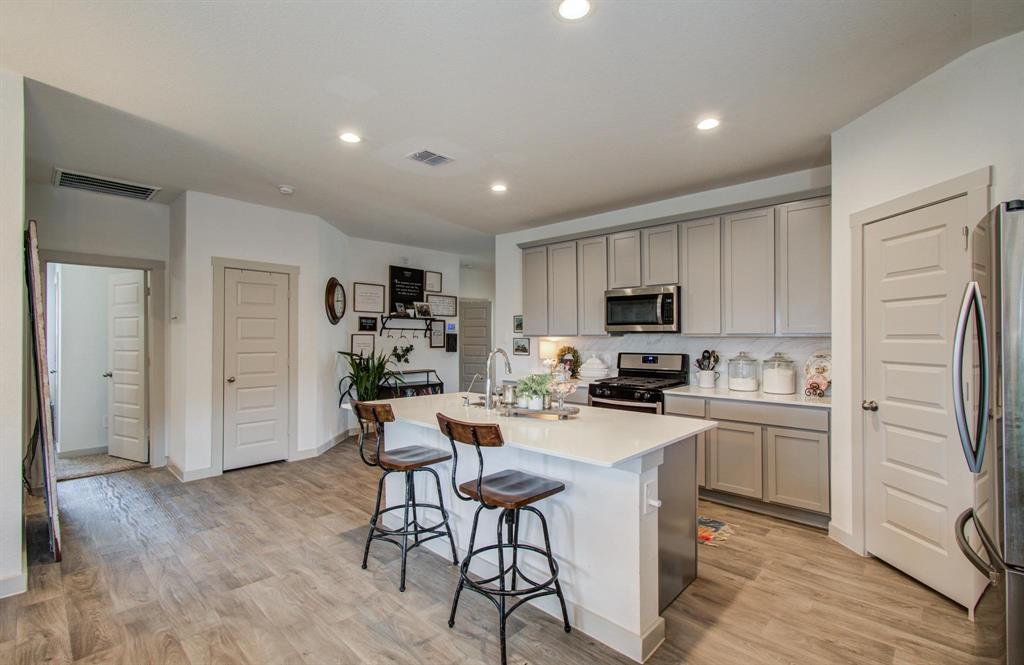 14543 Rain Tree Drive, Baytown, Texas image 20
