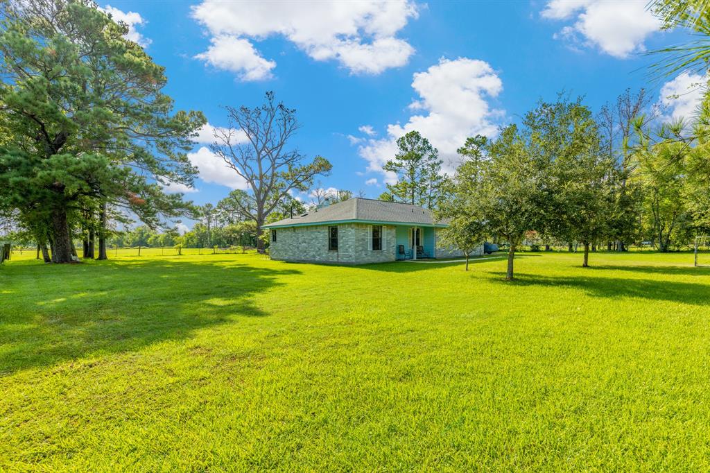 19510 Dallas Road, Crosby, Texas image 7