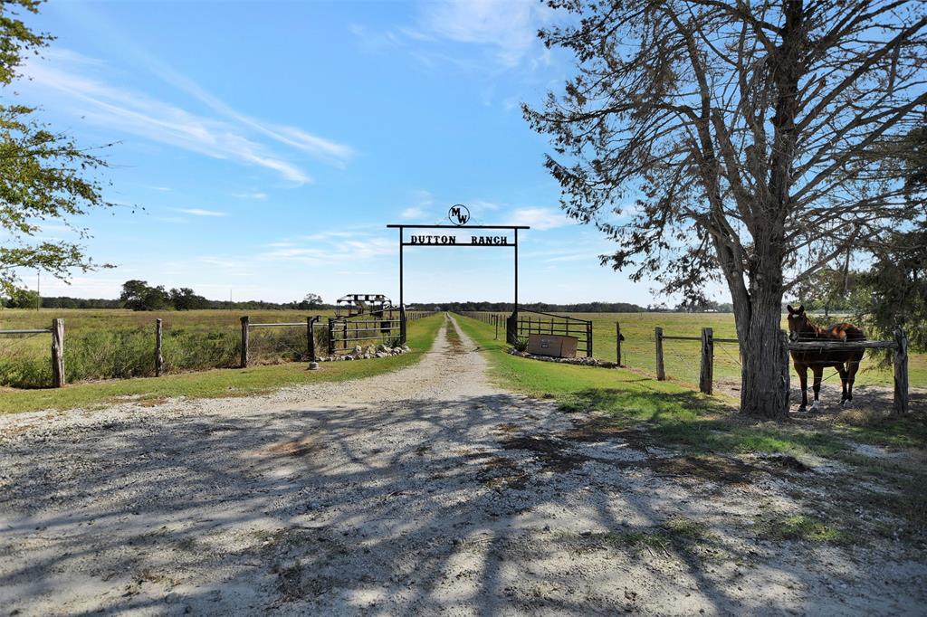 1851 Dutton Lane, Madisonville, Texas image 46