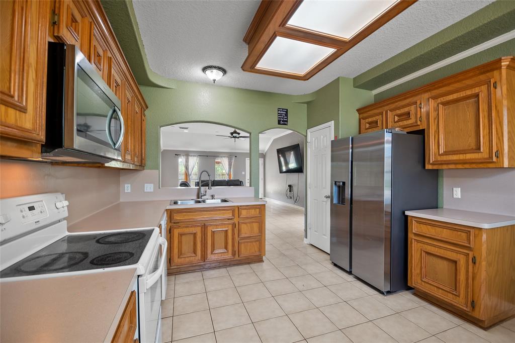 13331 Kaylee Lane, Santa Fe, Texas image 8