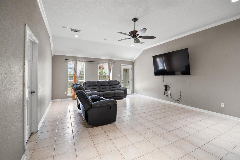 13331 Kaylee Lane, Santa Fe, Texas image 6