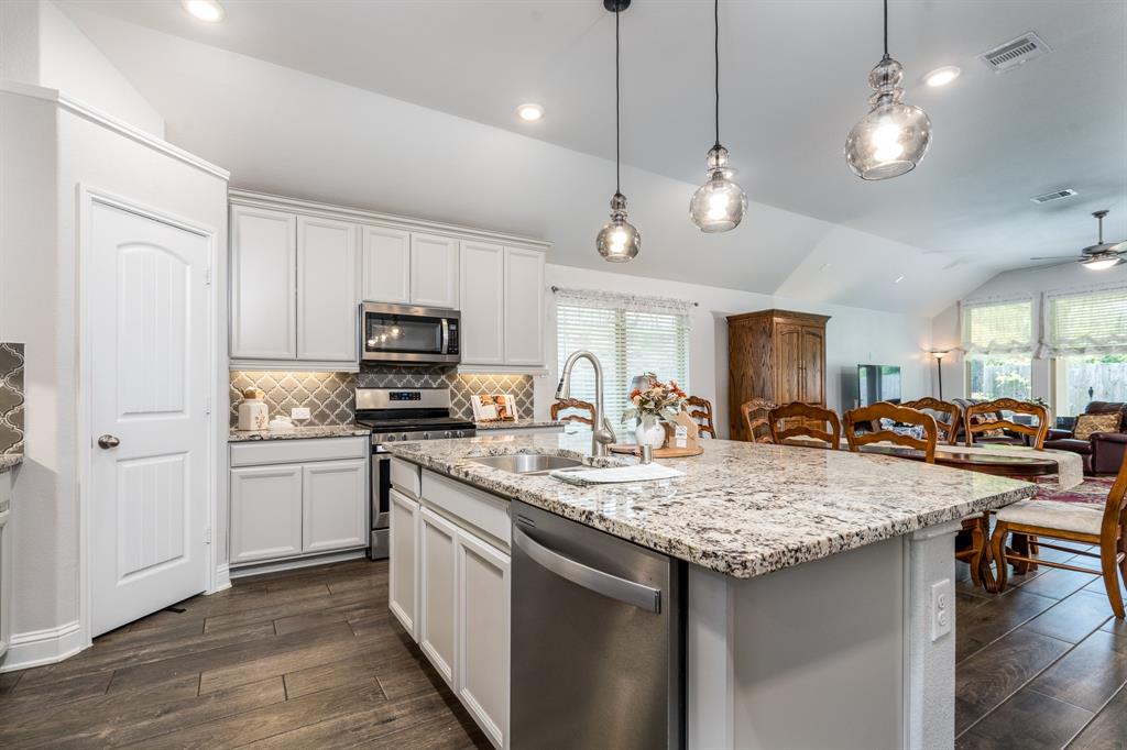 29411 Barker Meadow Lane, Katy, Texas image 7