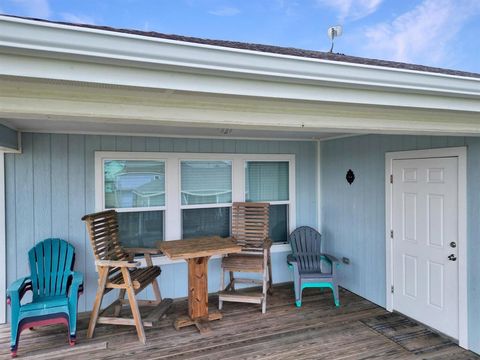 A home in Crystal Beach