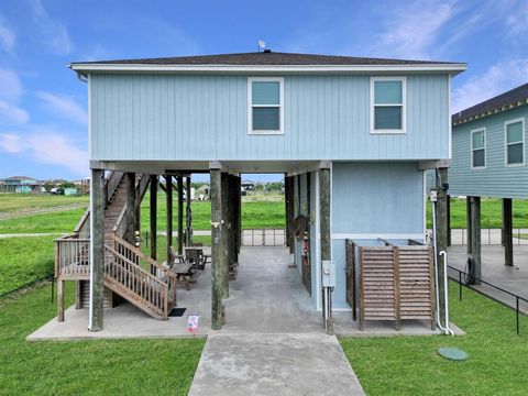 A home in Crystal Beach