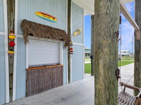 A home in Crystal Beach