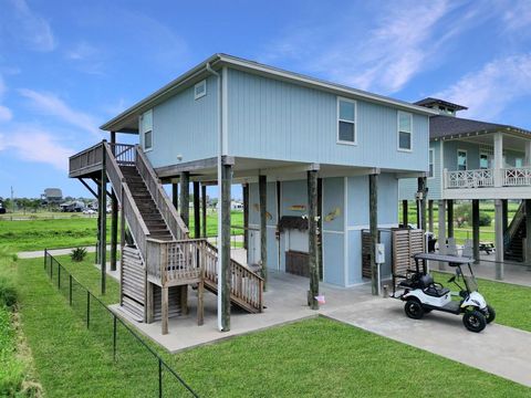 A home in Crystal Beach