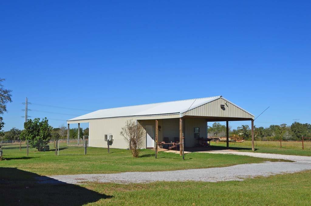 19097 County Road 124, Bedias, Texas image 24