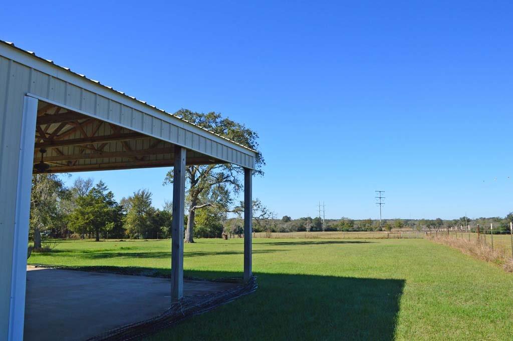 19097 County Road 124, Bedias, Texas image 13