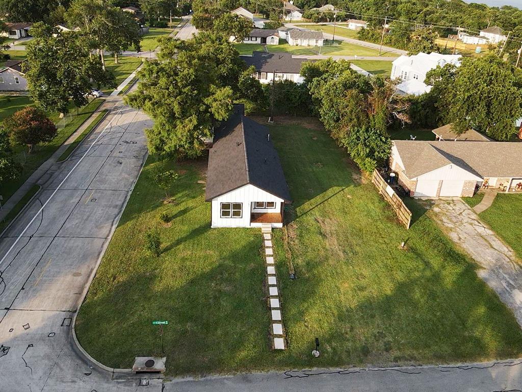 601 S Carroll Street, La Porte, Texas image 4