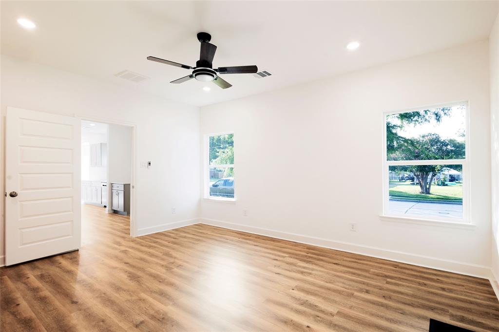 601 S Carroll Street, La Porte, Texas image 14