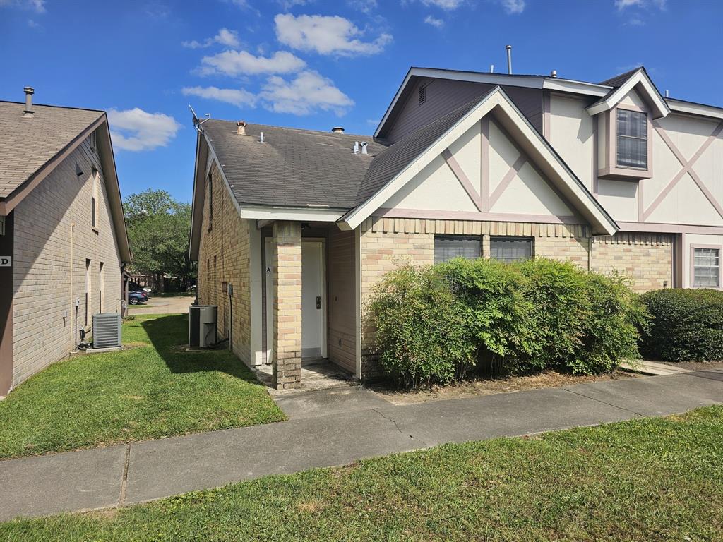 1983 Country Village Boulevard A