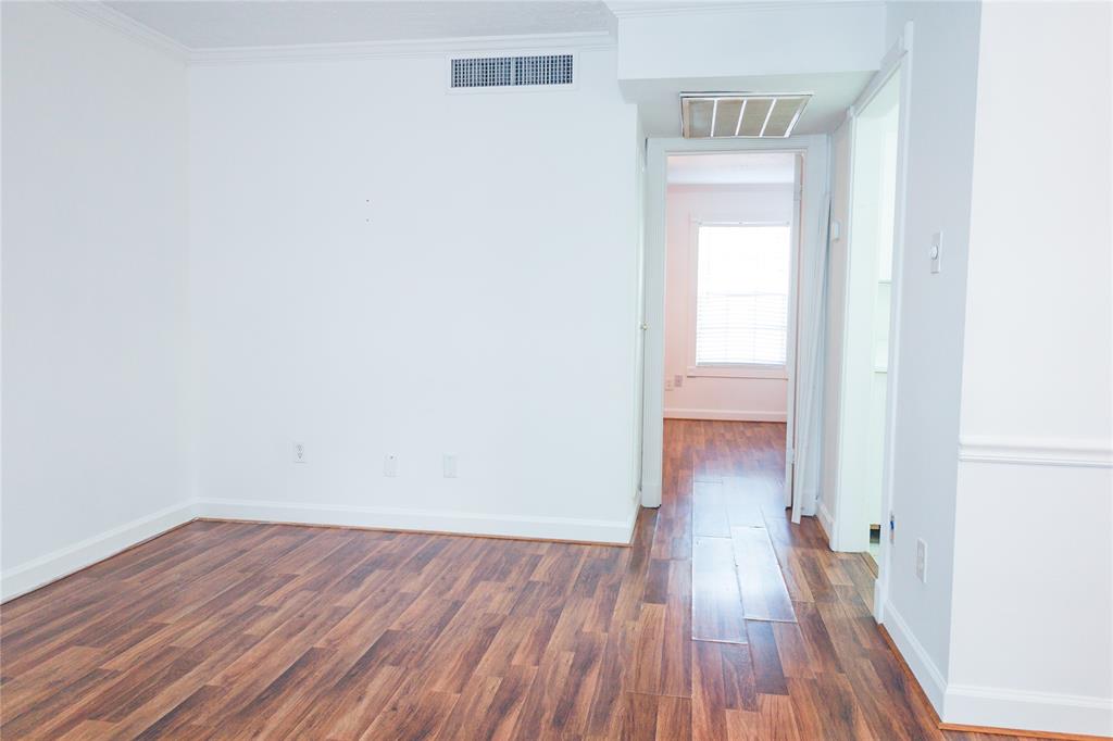 3224 Timmons Lane #106, Houston, Texas image 6