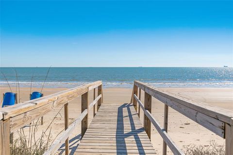 A home in Surfside Beach