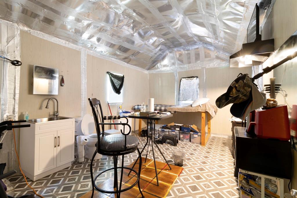 229 Terlingua, Livingston, Texas image 5
