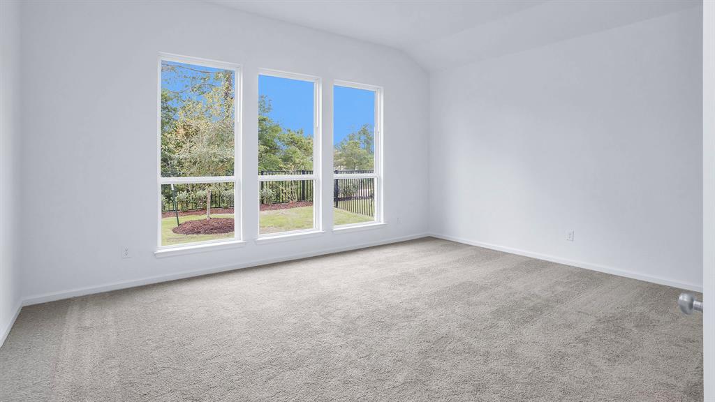 16818 Williams Gully Trail, Humble, Texas image 4