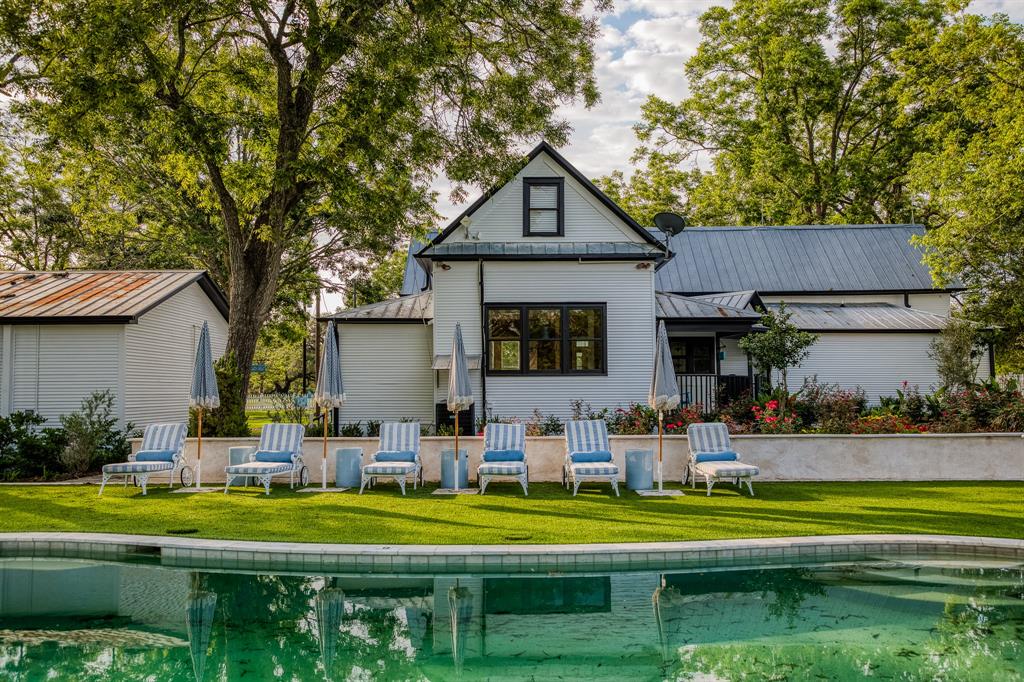 404 N Live Oak Street, Round Top, Texas image 10