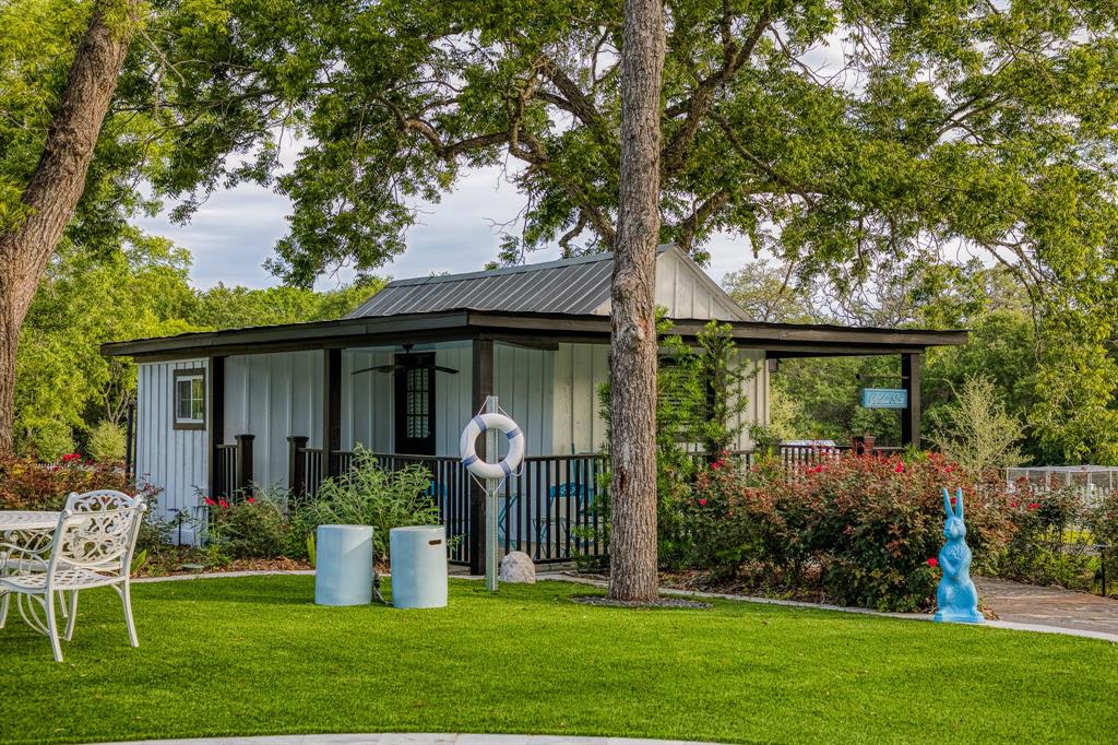 404 N Live Oak Street, Round Top, Texas image 37