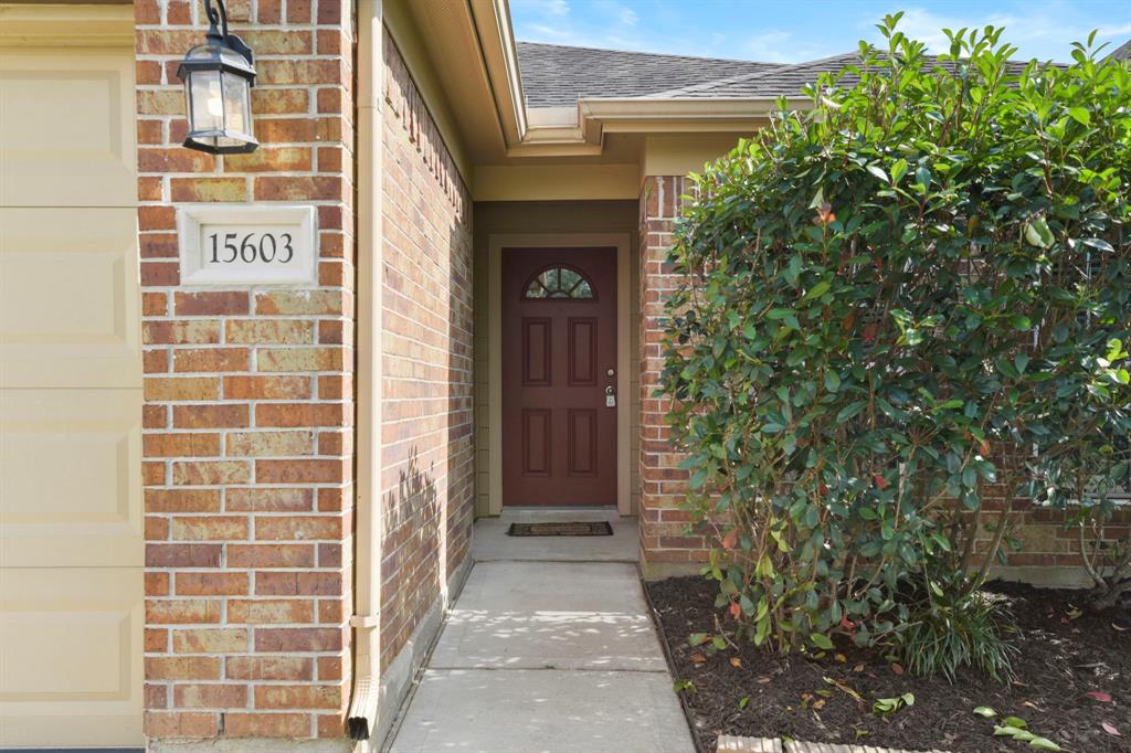 15603 Walnut Leaf Lane