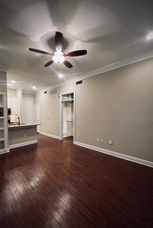 5353 Memorial Drive 4002