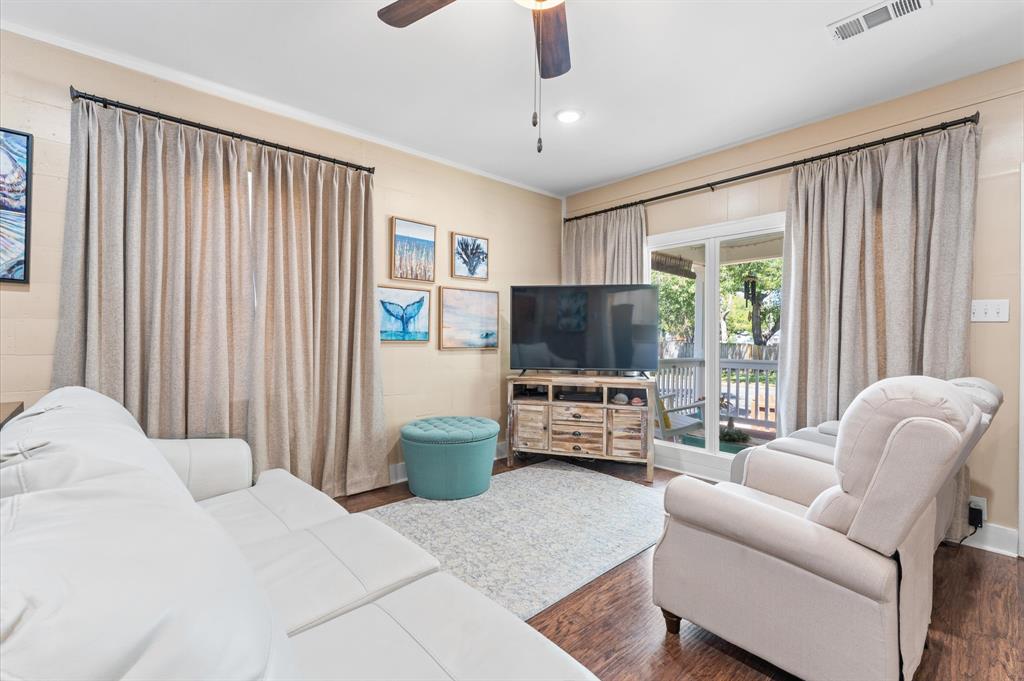 3623 Bernardo De Galvez, Galveston, Texas image 7