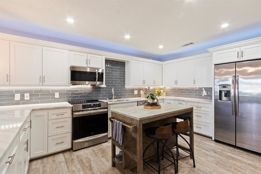 237 Capetown, Conroe, Texas image 18