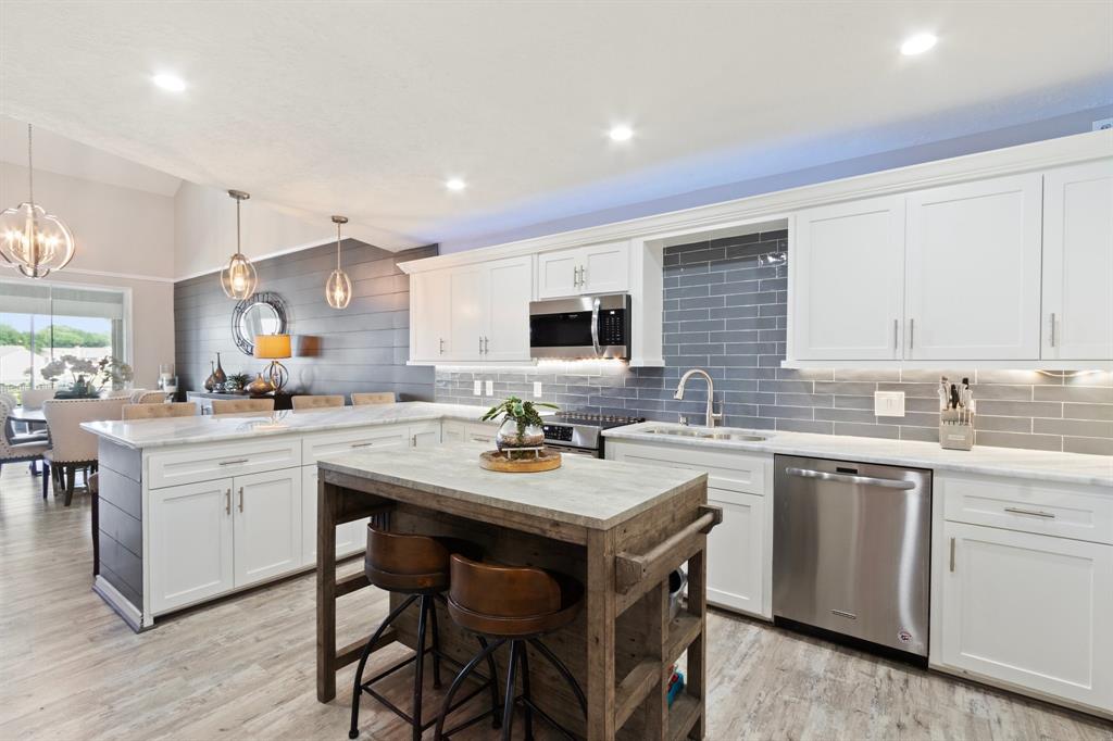 237 Capetown, Conroe, Texas image 19