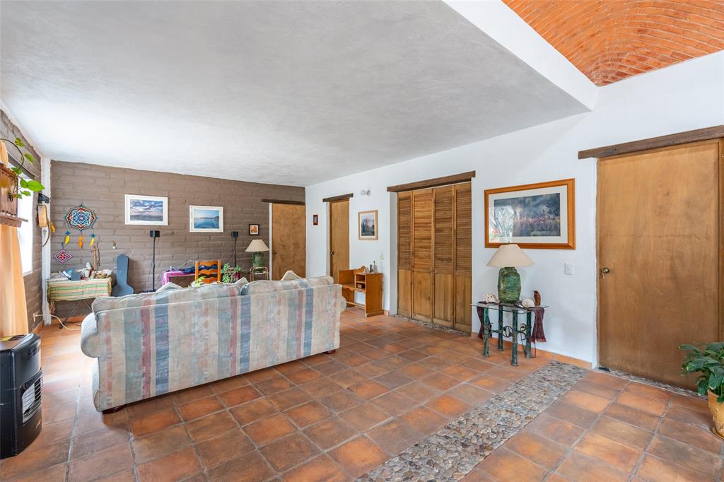 Tennessee 37886, Mexico, 5 Bedrooms Bedrooms, ,2 BathroomsBathrooms,Residential,Active,185723