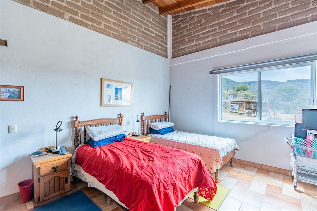 Tennessee 37886, Mexico, 5 Bedrooms Bedrooms, ,2 BathroomsBathrooms,Residential,Active,185723