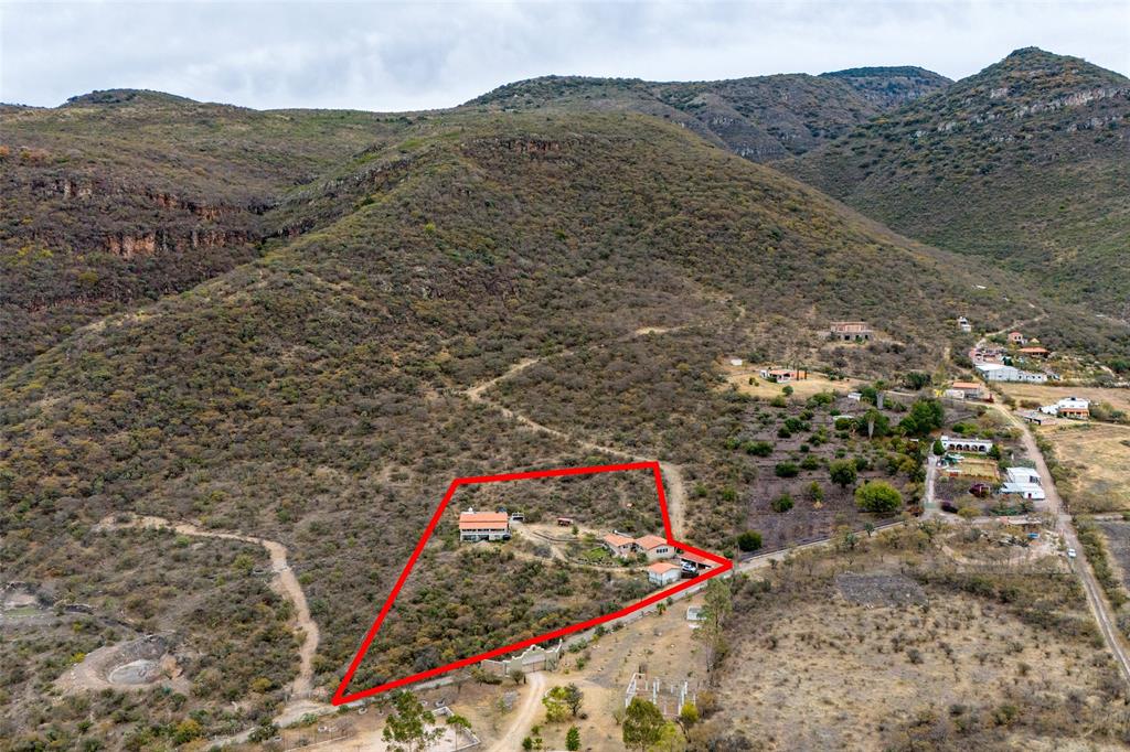 Tennessee 37886, Mexico, 5 Bedrooms Bedrooms, ,2 BathroomsBathrooms,Residential,Active,185723