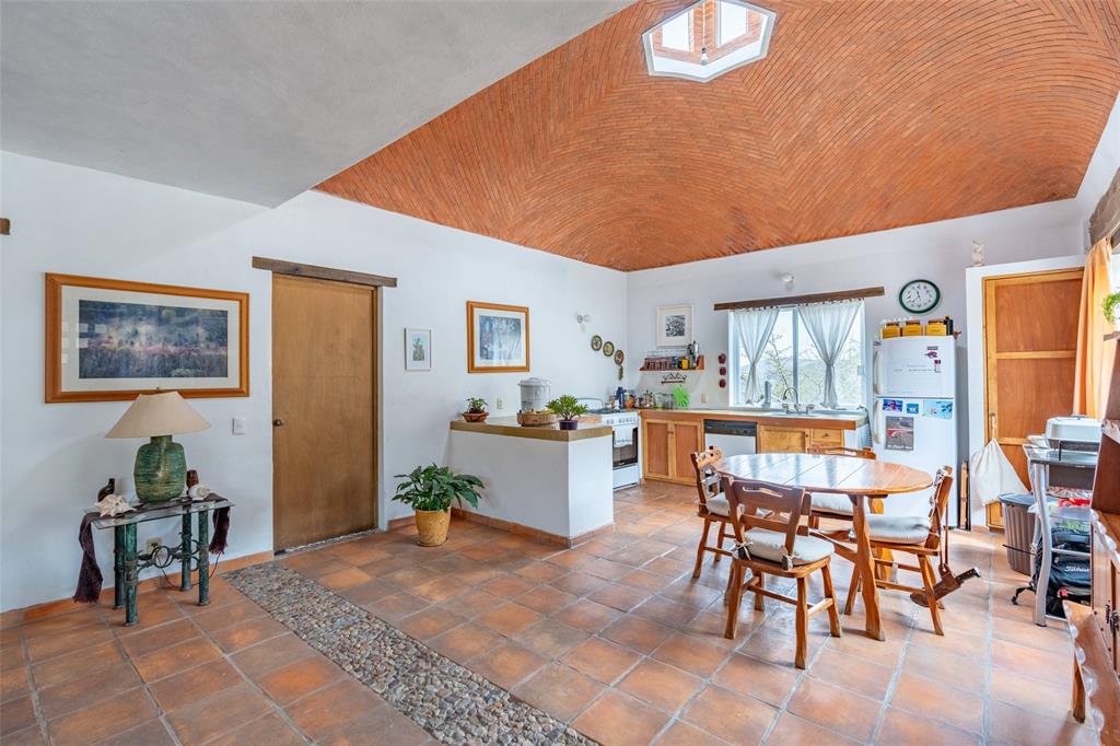 Tennessee 37886, Mexico, 5 Bedrooms Bedrooms, ,2 BathroomsBathrooms,Residential,Active,185723