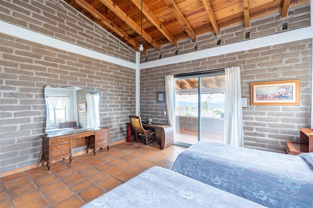 Tennessee 37886, Mexico, 5 Bedrooms Bedrooms, ,2 BathroomsBathrooms,Residential,Active,185723