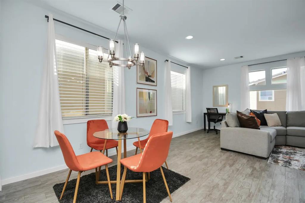 5411 Lindsay Lane, Houston, Texas image 13
