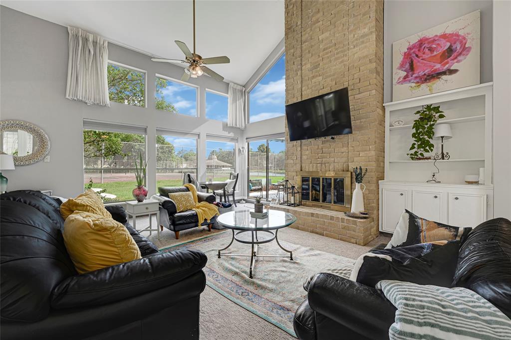 202 Old Bridge Lake