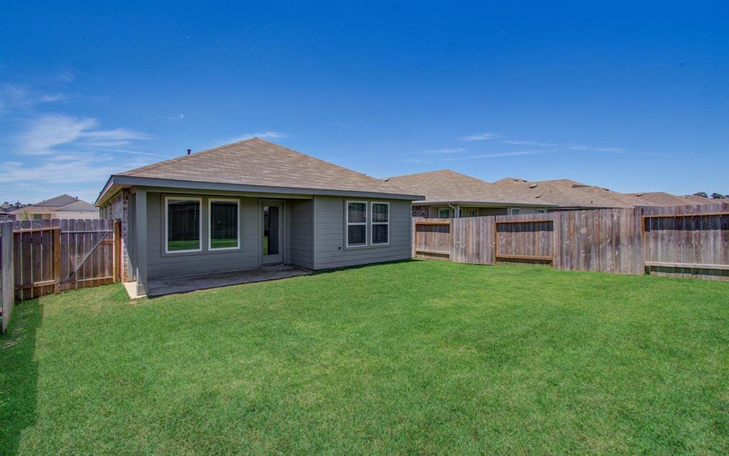 24322 Saddlestone Green Drive, Spring, Texas image 21
