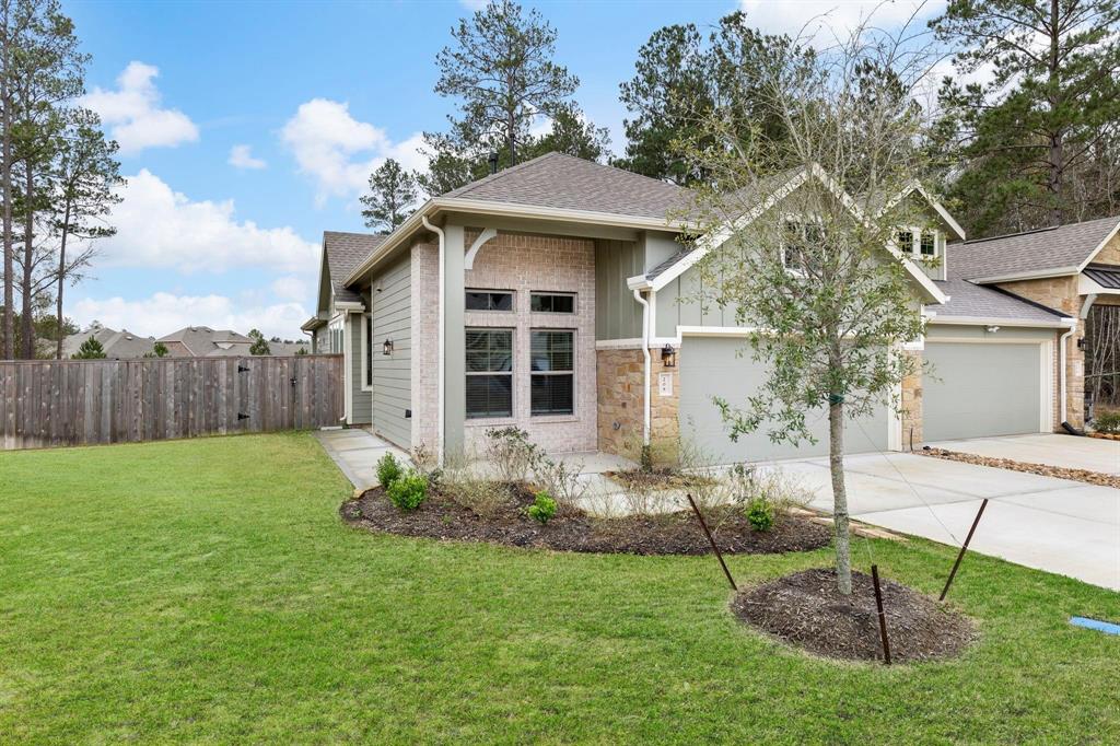 208 S Spotted Fern Drive