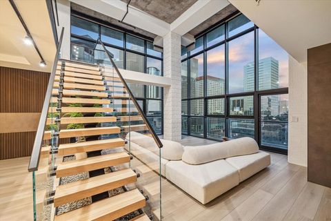 2000 Bagby Street 5430 Houston TX 77002