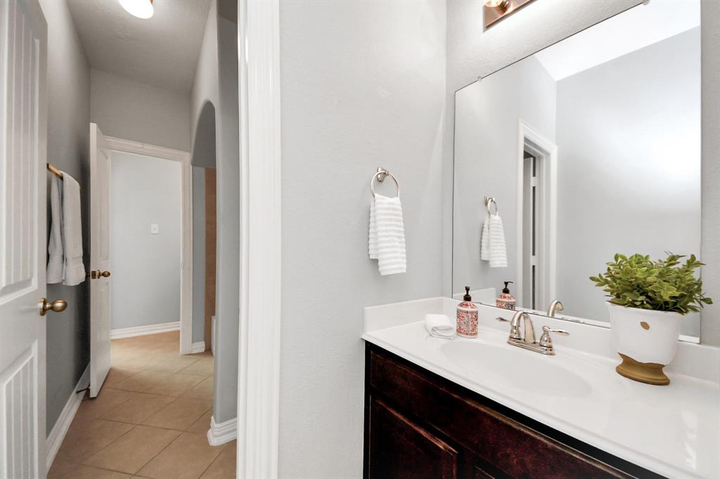 5409 Tara Oaks Court, Rosharon, Texas image 26