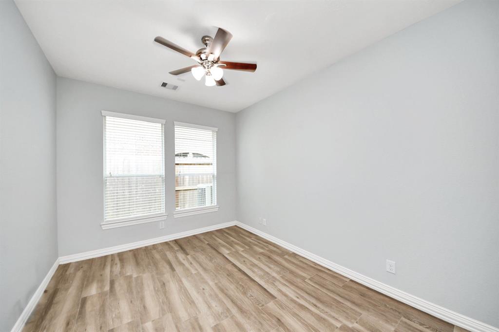 5409 Tara Oaks Court, Rosharon, Texas image 20