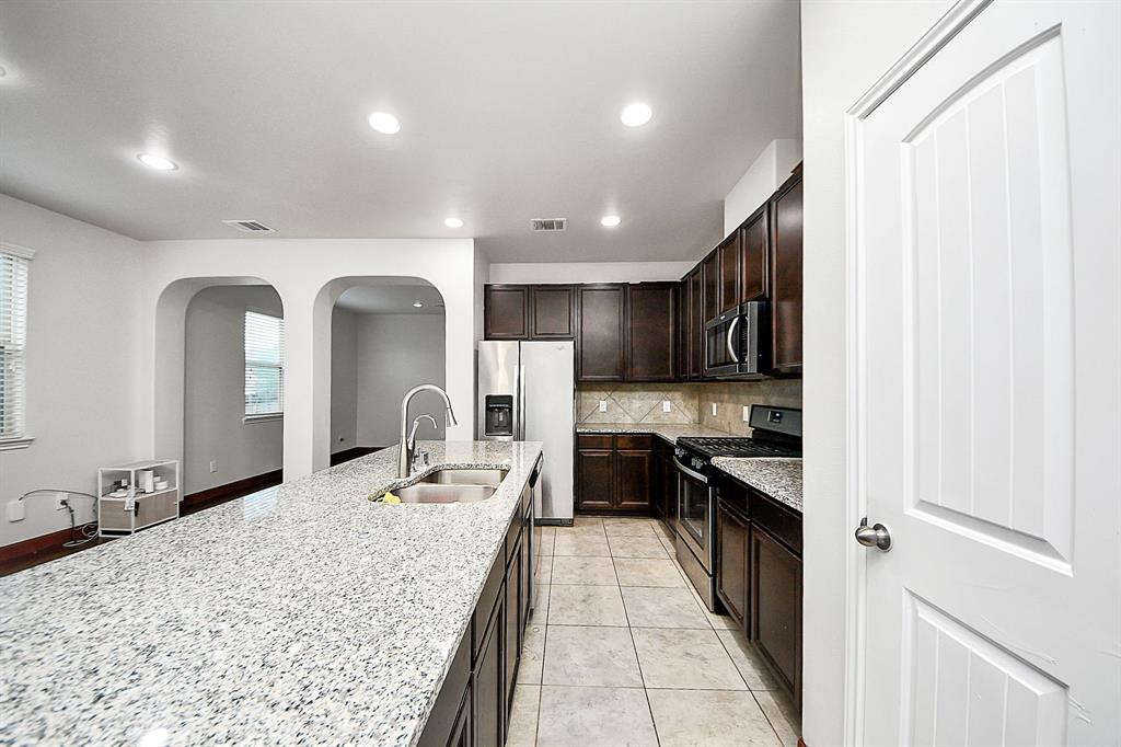 17031 Iver Ironwood Trail, Richmond, Texas image 13