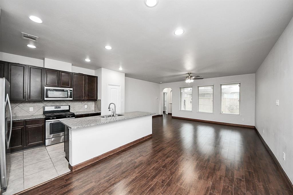 17031 Iver Ironwood Trail, Richmond, Texas image 10