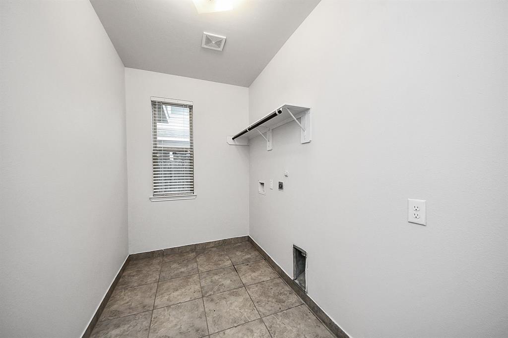 17031 Iver Ironwood Trail, Richmond, Texas image 38