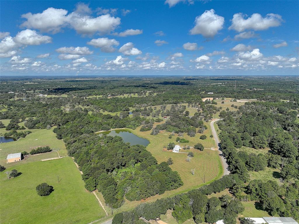 1024 Weishuhn Road, New Ulm, Texas image 5