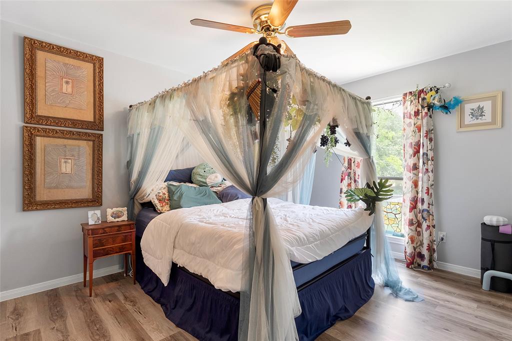 1402 Osborne Drive, Friendswood, Texas image 21