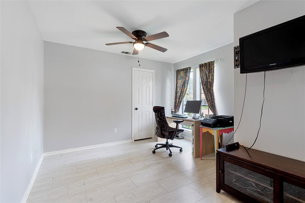1402 Osborne Drive, Friendswood, Texas image 13