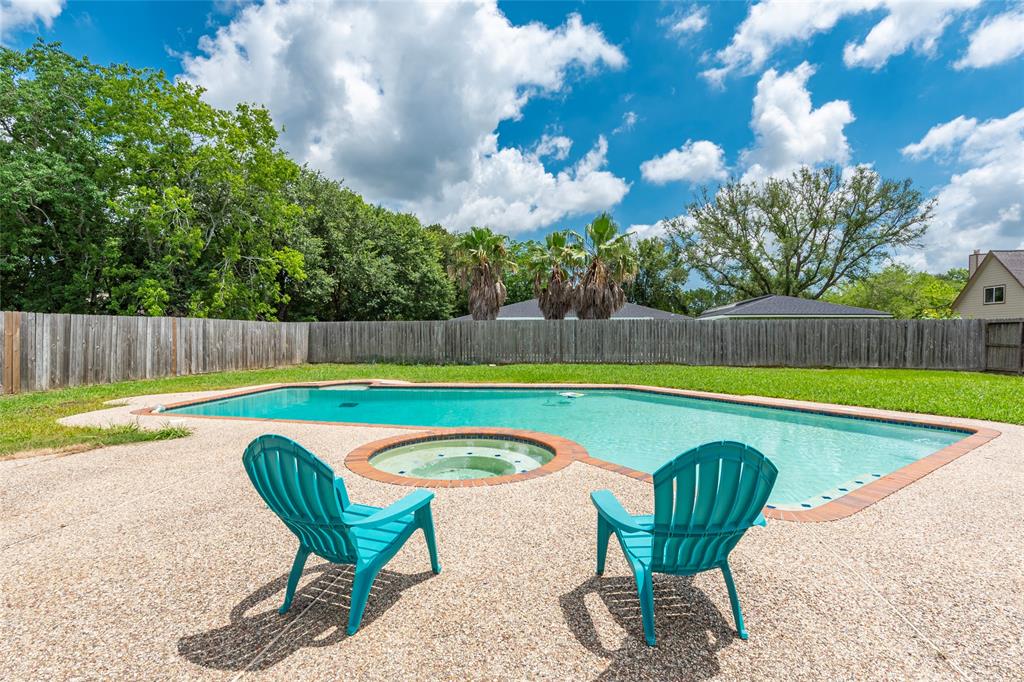 1402 Osborne Drive, Friendswood, Texas image 26