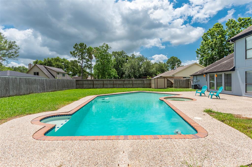 1402 Osborne Drive, Friendswood, Texas image 25