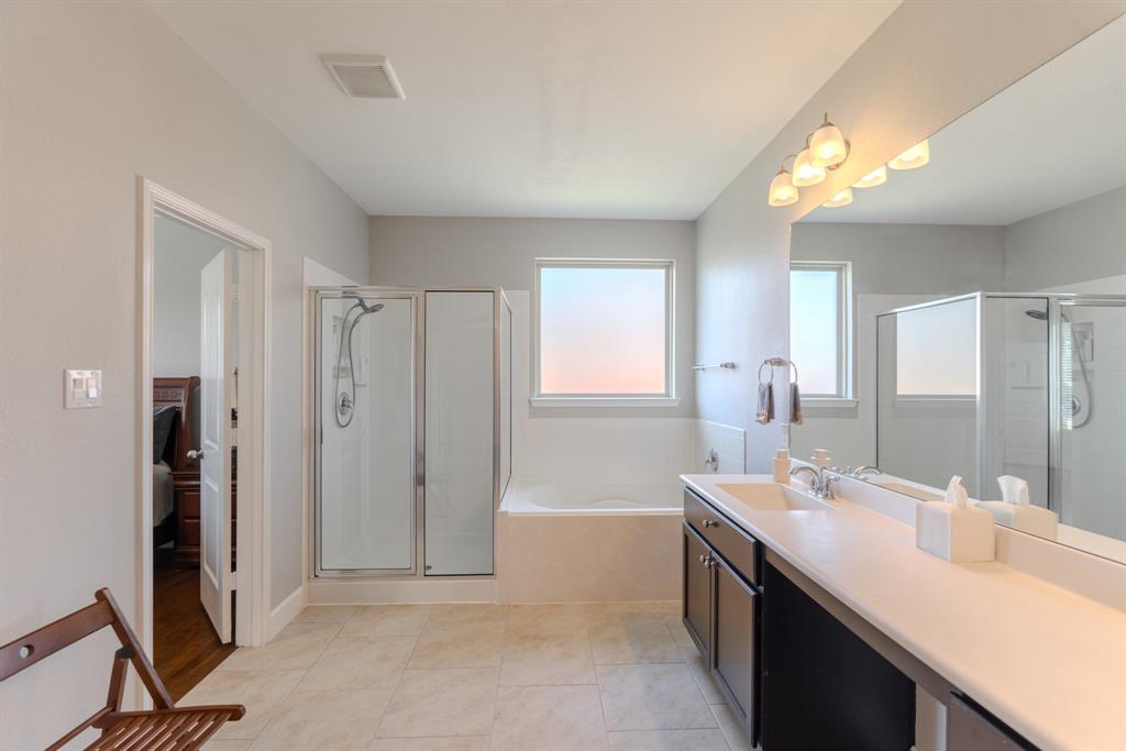 24322 S Newcastle Bay Trail, Spring, Texas image 37