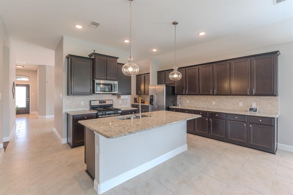 24322 S Newcastle Bay Trail, Spring, Texas image 22
