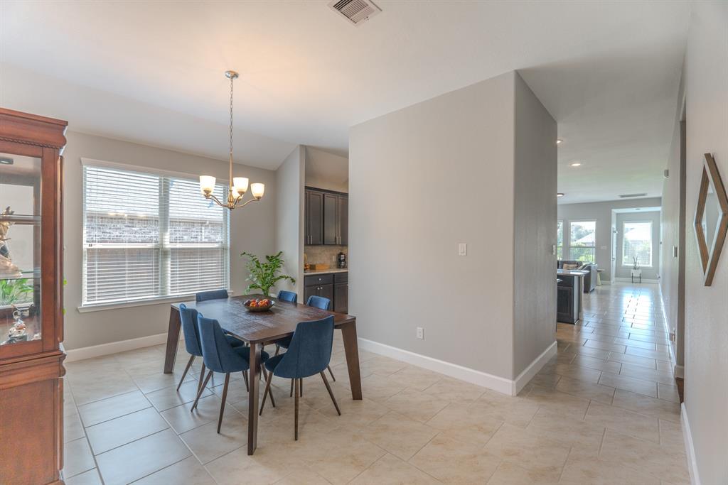 24322 S Newcastle Bay Trail, Spring, Texas image 16