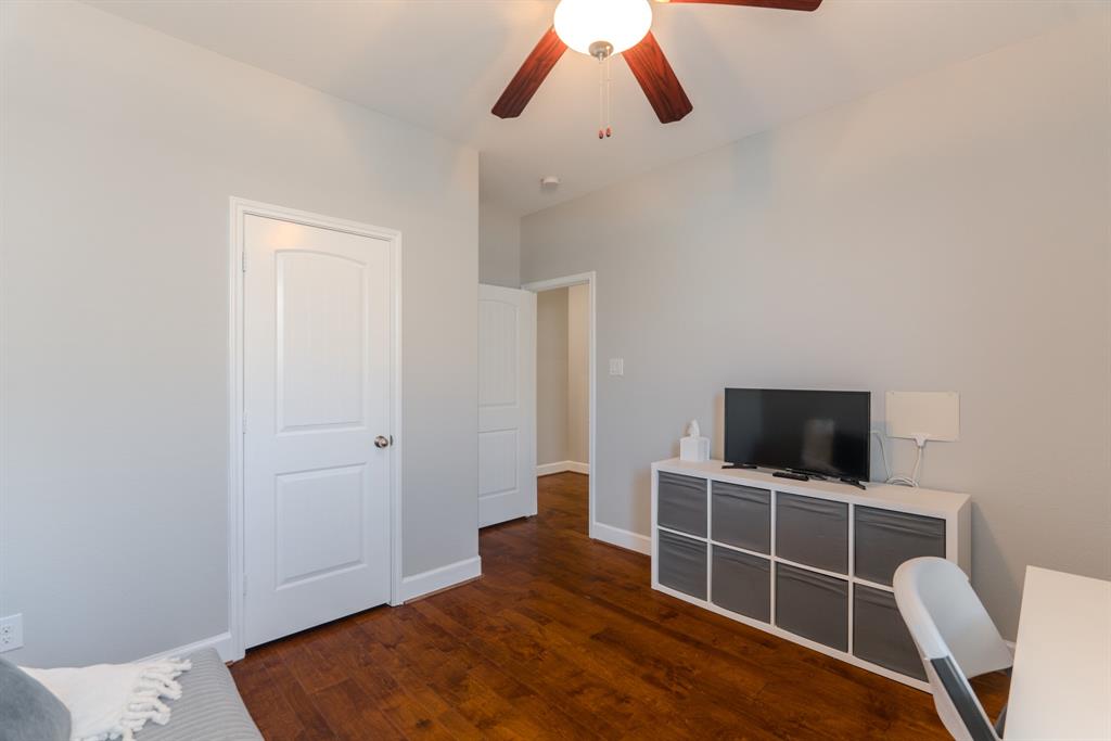 24322 S Newcastle Bay Trail, Spring, Texas image 44